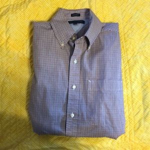 Men’s Tommy Hilfiger dress shirt